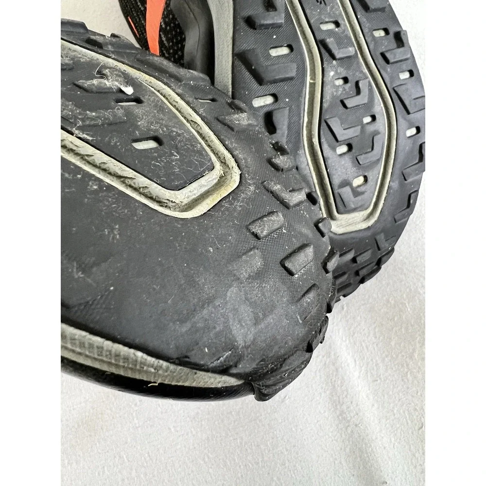 Brooks caldera black